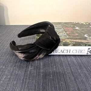 Anthropologie Black Knotted Headband - One Size